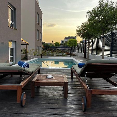 Cozy Seaside Apartment With Pool & Terrace Split Exteriör bild