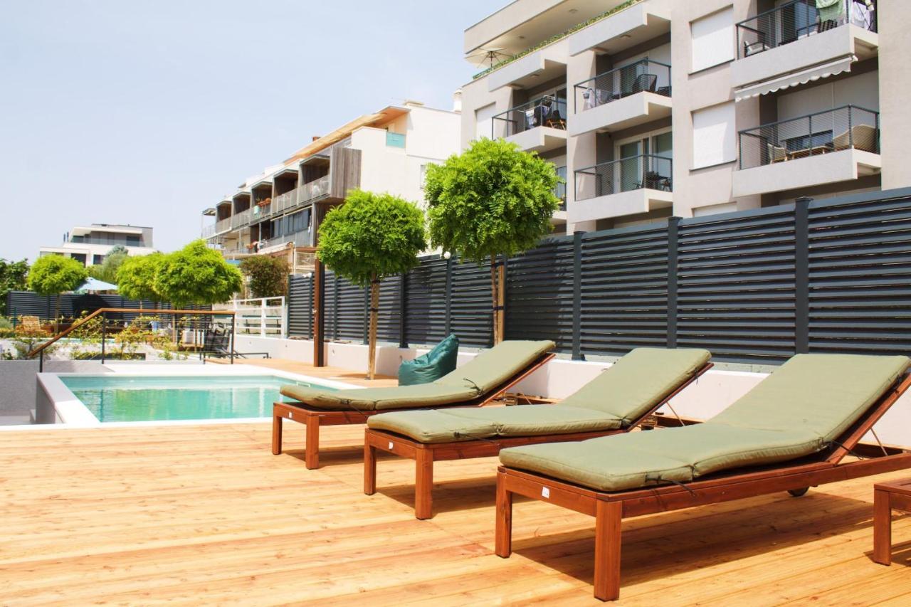 Cozy Seaside Apartment With Pool & Terrace Split Exteriör bild