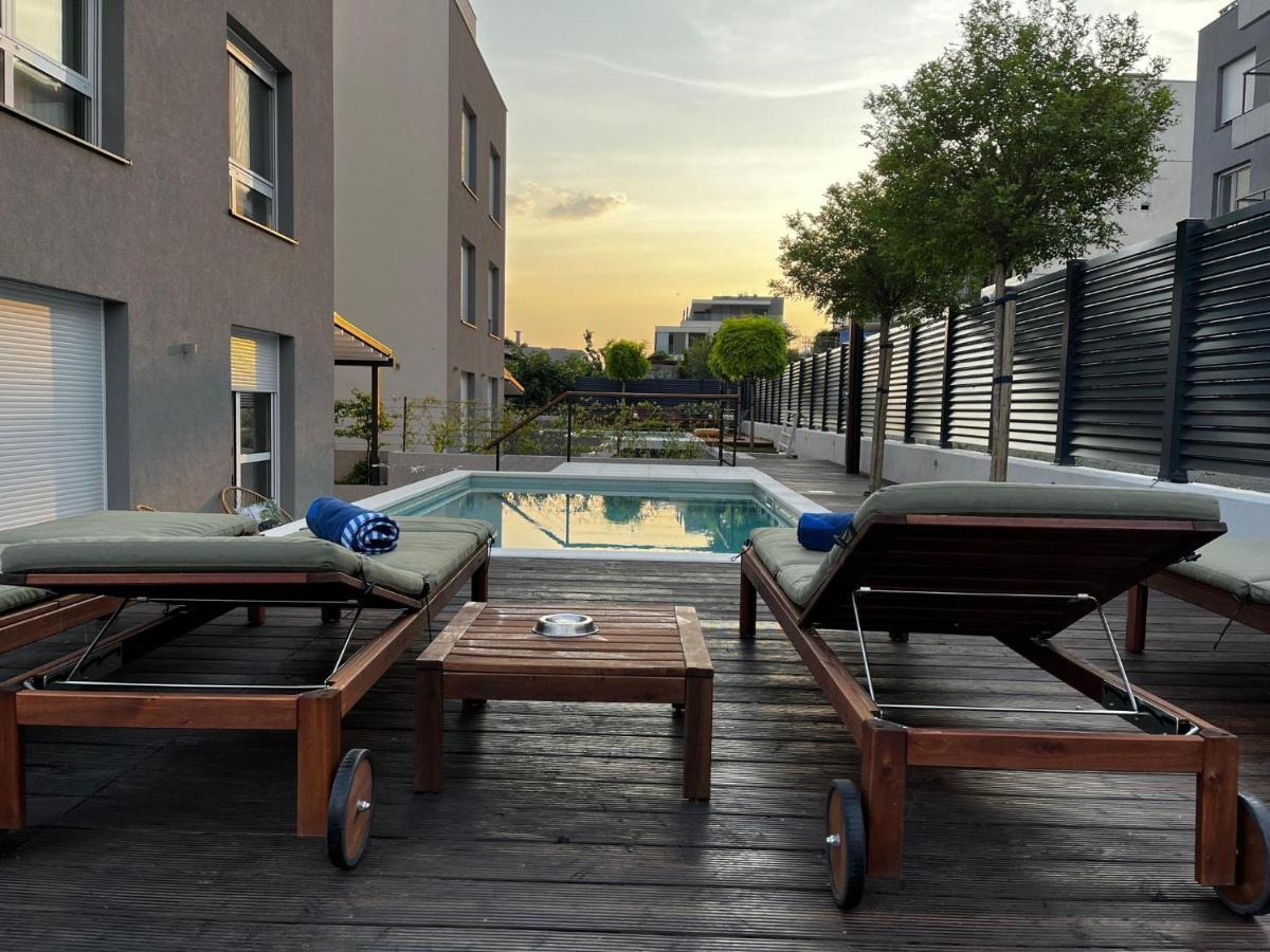 Cozy Seaside Apartment With Pool & Terrace Split Exteriör bild